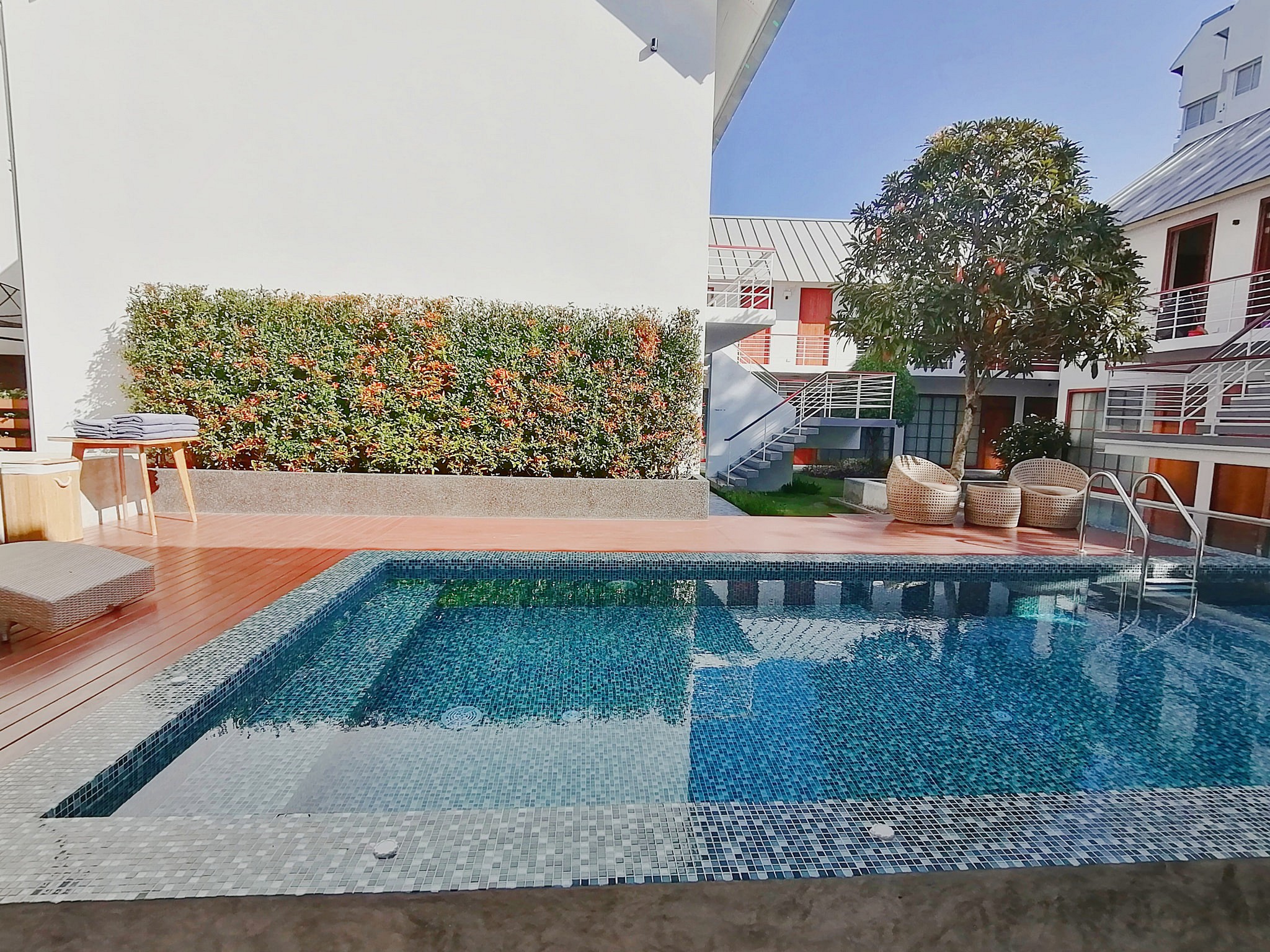 Facilities & Services